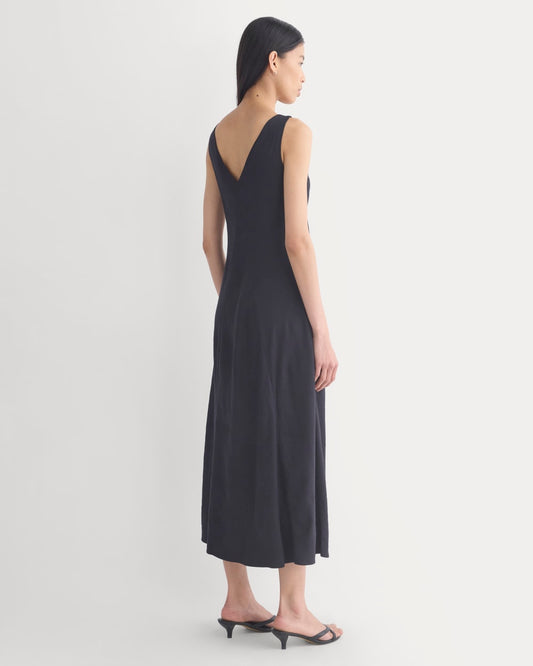 Deep V Seamed Dress in Stretch Linen | Black