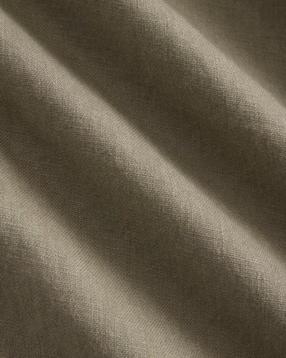 The Classic Short-Sleeve Shirt in Linen | Overland
