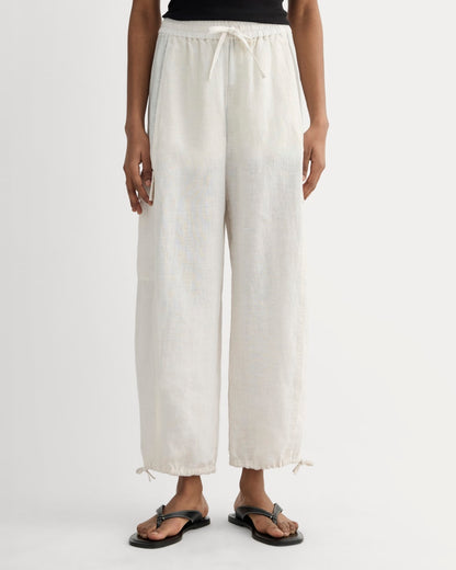 The Cargo Curve Pant in Linen | Natural Chambray