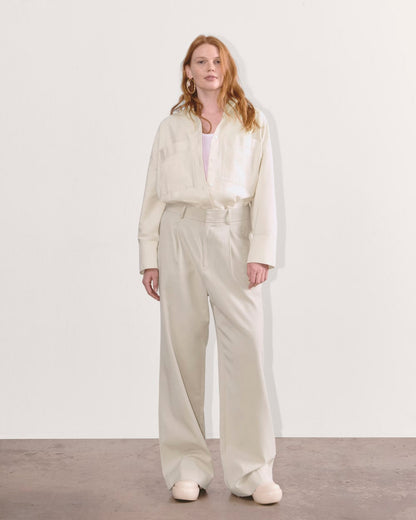 The Draper Pleated Pant in Buttersmooth | Sandstone | 32" Inseam