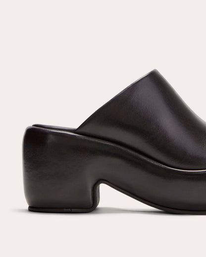 The Puffa Clog | Black