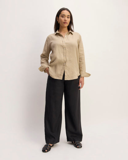 The Must-Have Shirt in Linen | Trench Coat Khaki