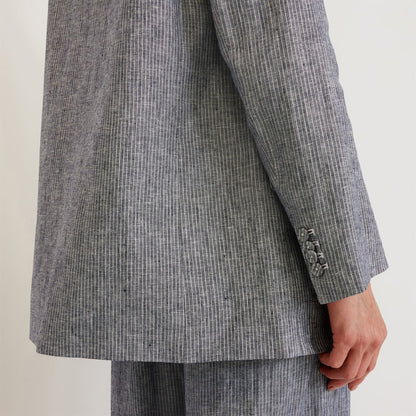 The Oversized Blazer in Linen | Canvas Tan / Navy