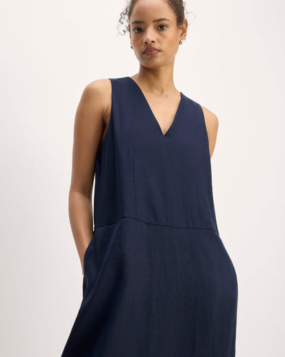 The Linen V-Neck Maxi Dress | Navy