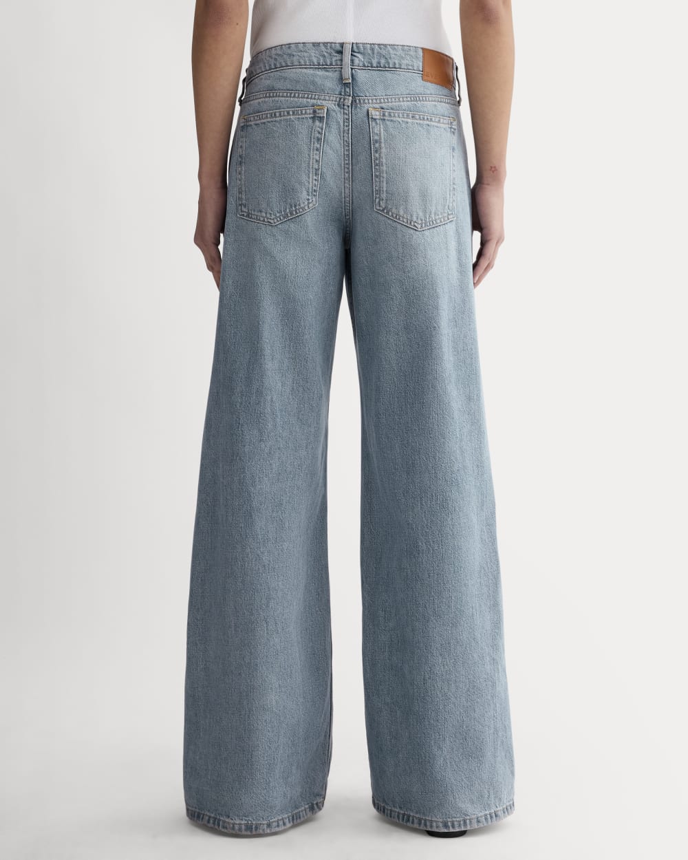 The Low-Key Jean | Light Indigo