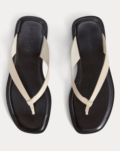 The Leather Flip Flop | Canvas