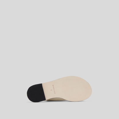 The City Crossover Sandal | Parchment