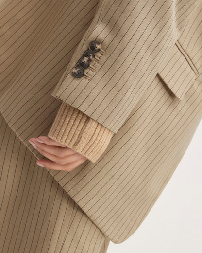 The Oversized Blazer in Buttersmooth | Cornstalk / Black